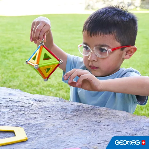 Vista 5 de Geomag Supercolor Juguetes Magnéticos para Niños de 5+ Años, 35 Piezas de Imanes Educativos STEM para Niños - Bloques Magnéticos Hechos en Suiza