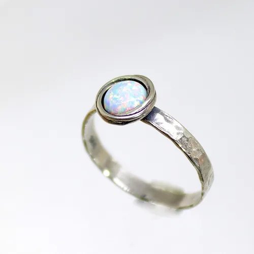 Vista 61 de Anillo de plata de ley con piedras preciosas para mujer, anillo apilable de piedra martillada, anillo de piedra natal
