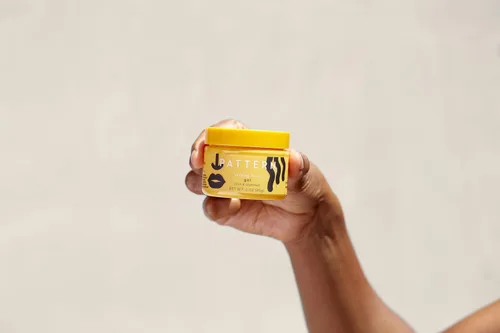 Vista 9 de PATTERN Beauty Mini Stylers Kit 3 fl oz. - para Cabello Rizado, En Espiral y de Textura Compacta - Incluye Bruma Hidratante, Gel para Rizos, Crema