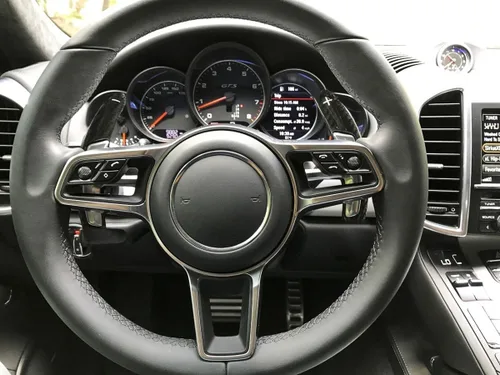 Vista 3 de iJDMTOY Extensiones de paleta grandes de fibra de carbono auténtica, color negro brillante, compatibles con Porsche Cayenne Macan Panamera 911