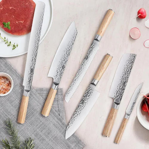 Vista 7 de FINDKING Juego de cuchillos de cocina de 7 piezas, con soporte magnético de madera, elegante juego de cuchillos de chef japoneses, hoja afilada