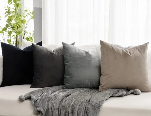 Vista 2 de Juego de 2 fundas de almohada decorativas de terciopelo de 14 x 14 pulgadas con cremallera, fundas de cojín cuadradas suaves y lisas de lujo