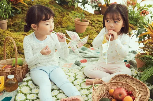 Vista 5 de moimoln Pijama de algodón suave para bebés y niñas, con carácter modal de manga larga, ajuste ceñido, 19.7 ft-5T