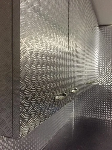 Vista 6 de VViViD Placa de diamante industrial con acabado cromado metálico, lámina inferior de vinilo, rollo adhesivo para estantes, paredes y pisos