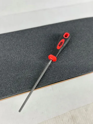 Vista 6 de Black Diamond Grip Cinta Archivo Skateboard Grip Cinta Aplicación Herramienta de Skate