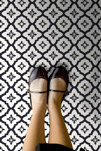 Vista 5 de FloorPops FP2480 Comet - Azulejos adhesivos para el suelo, color negro