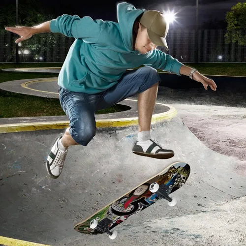 Vista 8 de 31 x 8 Inch Complete Skateboard 7 Layer Canadian Maple Double Kick Deck Concave Cruiser Trick Skateboard for Boys Girls Teens Adults Beginner
