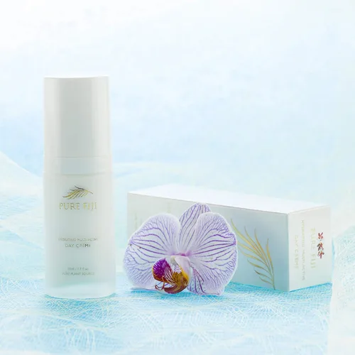 Vista 3 de Pure Fiji Suero multiactivo para cara y piel, suero de vitamina C antienvejecimiento para cara e hidratante diario, suero facial antiarrugas, 1 onza