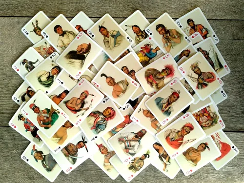 Vista 4 de Cartas de juego de indios (baraja de póquer 54 cartas todas diferentes) Retratos retro vintage de nativos americanos por Charles Bird King Retratos
