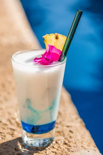 Vista 2 de Hummingbird Glass Straws Havana Heat Straight - Paquete de 4 popotes reutilizables con cepillo de limpieza