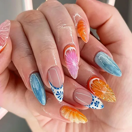 Vista 25 de Uñas postizas cortas en forma de almendra SWEKKE con punta francesa, uñas falsas con diseños de flores 3D en amarillo y rosa, uñas adhesivas