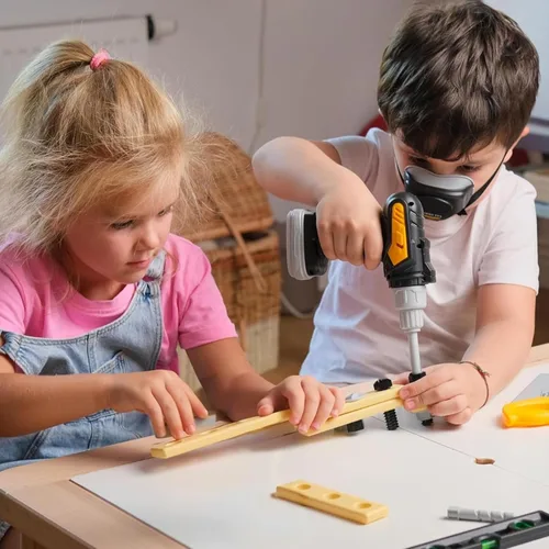 Vista 4 de Juego de herramientas para niños con estuche de transporte, taladro electrónico con brocas y chaleco de construcción – Kit de juego simulado