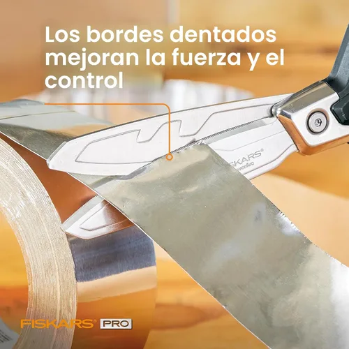 Vista 3 de Tijeras de Taller Fiskars Pro PowerArc, Tijeras de Acero Inoxidable Resistentes, Herramienta de Grado Industrial para Edificación y Construcción, 10