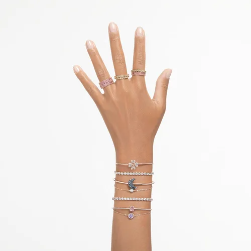Vista 7 de Swarovski Chroma Twist Cocktail Ring, Versatile Multi Color Crystals, Playful Rotating Construction, Gold Tone Finish