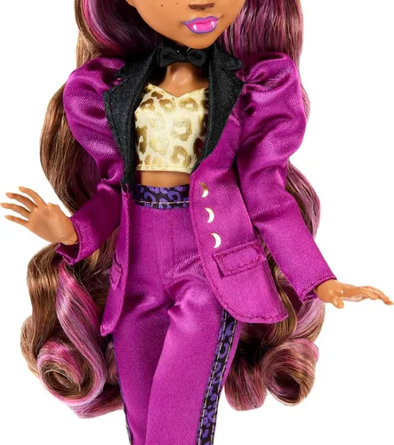 Vista 3 de Muñeca Monster High, Clawdeen Wolf en estilo de fiesta de bola de monstruo con accesorios temáticos incluyendo globos