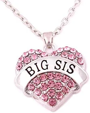Vista 2 de Charm.L Grace conjunto de collares con corazón de cristal grabados con las inscripciones "Mom", "Big Sis", "MiddleLil Sister