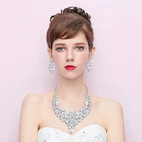 Vista 2 de BriLove Conjunto de collar y pendientes colgantes de cristal para mujer