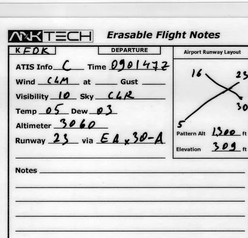 Vista 2 de ANKTech Bloc de notas de vuelo borrable para rodillera, laminado, de doble cara, organizador de llegada/salida VFR para pilotos, kit de notas de 6 x