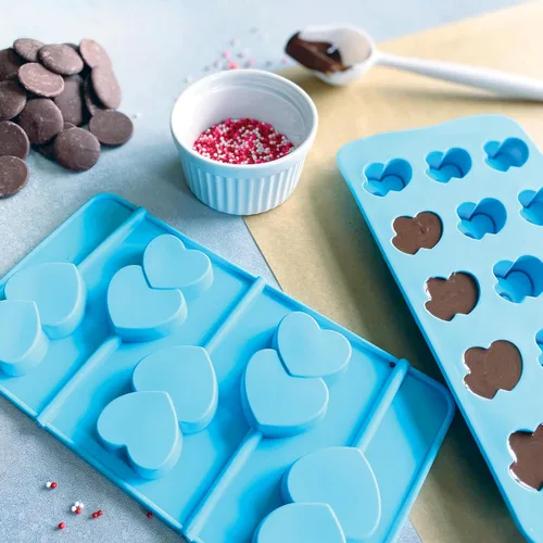 Vista 4 de R&M International 9002 Heart Pops - Molde de silicona para dulces y pasteles
