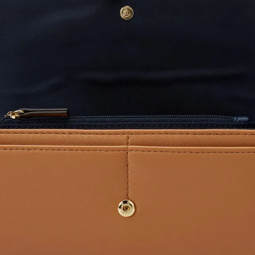 Vista 4 de Tommy Hilfiger Cartera Quinn Flap para mujer