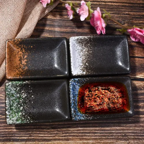 Vista 2 de Juego de 4 platos de cerámica para salsa de soja, rectangulares pequeños de 3.35 pulgadas, platos de inmersión de sushi con textura