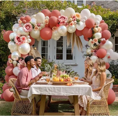 Vista 7 de Guirnalda de globos de color rosa polvoriento, globos de doble relleno, color rosa malva, kit de arco de globos de arena blanca perla para despedida