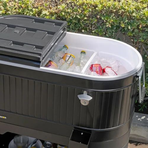 Vista 4 de Permasteel Enfriador de patio rodante: gran hielera para exteriores con ruedas, enfriador de bebidas para patio trasero, barbacoa, portón trasero