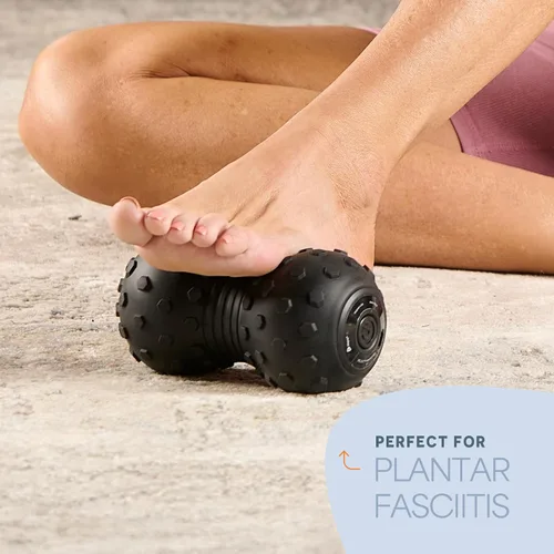 Vista 4 de LifePro Pelota de masaje vibrante de 4 velocidades - Masajador en forma de cacahuate. Combina una pelota de lacrosse con un rodillo de espuma