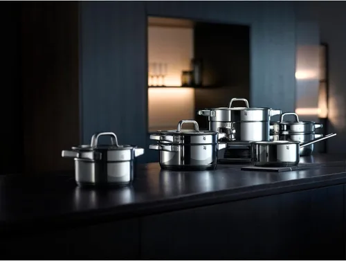 Vista 2 de WMF Compact Cuisine - Juego de cacerolas de inducción de 5 piezas con tapa de cristal, acero inoxidable Cromargan pulido, juego de ollas