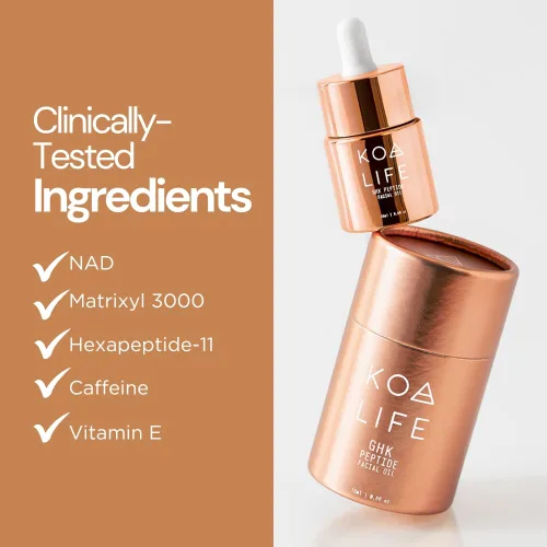 Vista 6 de KOA Life GHK Peptide Daily Ultra-Hidratante, Aceite Facial Antienvejecimiento. En una botella cuentagotas de vidrio de cobre metálico y cartón