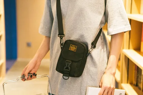 Vista 8 de Jeelow Mini bolso cruzado ligero para teléfono celular, bolso cruzado al aire libre, riñonera para hombres y mujeres, Agua