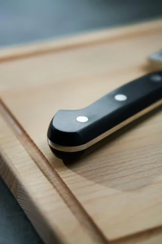 Vista 4 de ZWILLING Cuchillo de chef profesional S, 10.2 in, negro