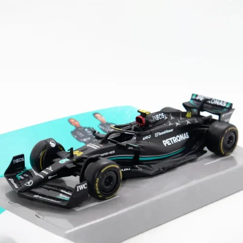 Vista 3 de HTLNUZD Bburago 2023 1:43 F1Mercedes AMGW14#44 para Lewis Hamilton Formula One W14#44 1/43 Aleación Racing Die Cast Car Static Adult Collection