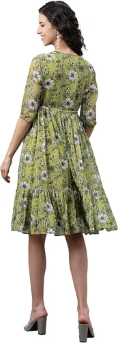 Vista 8 de Janasya Vestido acampanado con estampado floral de lúrex de gasa verde oliva para mujer india