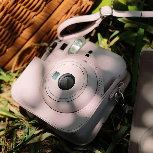 Vista 6 de Rieibi - Estuche para cámara compatible con Fuji Instax Mini 12 - Funda de transporte para cámara instantánea Fujifilm Instax Mini 12 - Funda mini