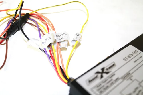 Vista 8 de Ecualizador gráfico estéreo pasivo de 7 bandas con control Fader ST-EQ-180