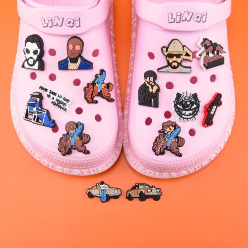 Vista 4 de 14 piezas NShoe Charm Accesorios Nadie Sabe Nuevo Álbum Zapato Clip Pack para Zuecos Latin Singer, Caucho, No es una piedra preciosa
