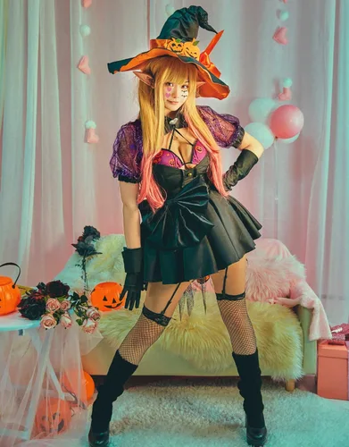 Vista 2 de miccostumes Conjunto de vestido de anime de Halloween para mujer, disfraz de cosplay con sombrero y collar