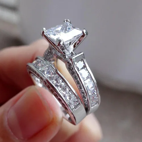 Vista 8 de Luxury and Shining - Juego de anillos de compromiso 2 en 1 para mujer, diseño vintage de diamantes blancos y plata