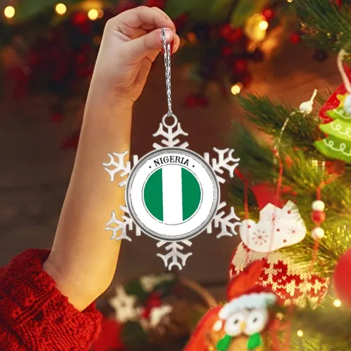 Vista 3 de Adornos de Navidad con la bandera de Nigeria 2022, adorno de copo de nieve para decoración de árbol de Navidad, regalo de recuerdo de metal
