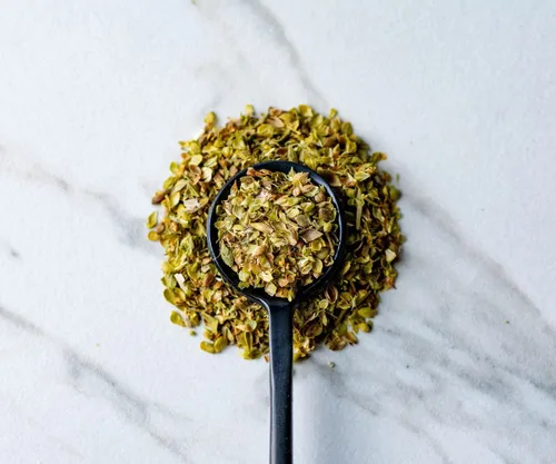 Vista 2 de Savory Spice - Orégano griego (0.45 onzas), hojas de orégano mediterráneo secas de primera calidad para cocina italiana, griega y mediterránea