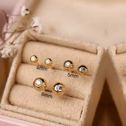 Vista 2 de Aretes de bola de oro para mujer, aretes de circonita cúbica de oro de 14 quilates, hipoalergénicos, sin níquel