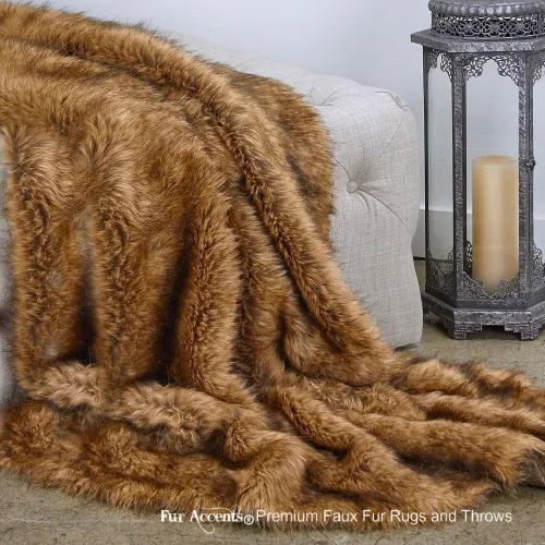 Vista 13 de Fur Accents Manta suntuosa de piel sintética de lujo, calidad de diseñador fabricada en Estados Unidos, Winter Fox