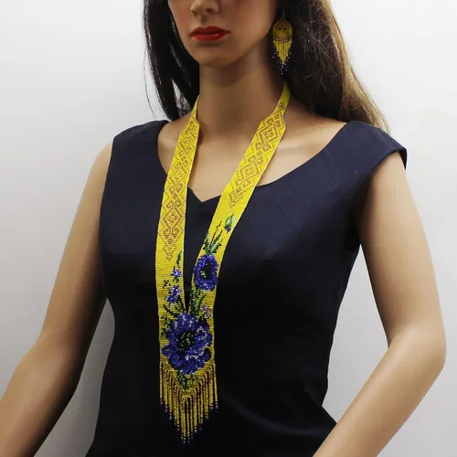 Vista 2 de Collar largo con cuentas de estilo tribal nativo para mujer, hecho a mano
