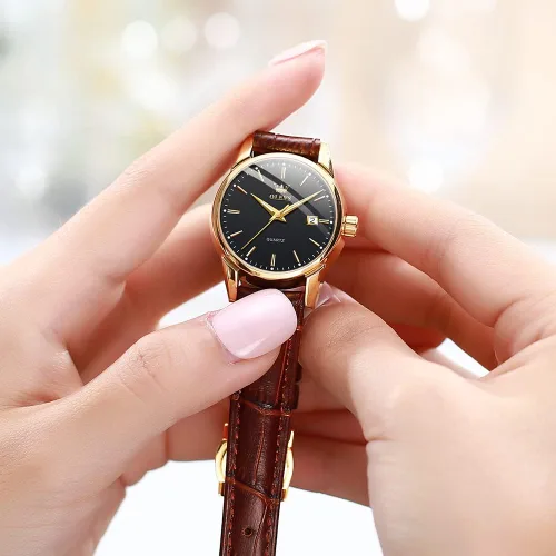 Vista 7 de OLEVS Relojes para mujer, de cuero marrón, fácil de leer, de cuarzo, analógicos, de cara pequeña, para mujer, impermeable, casual, simple