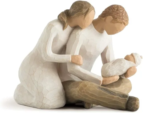 Vista 13 de Willow Tree Nurture, figura esculpida pintada a mano Hand-Painted Resin Figurine, Sculpted by Artist Susan Lordi, Celebrates Loving Family