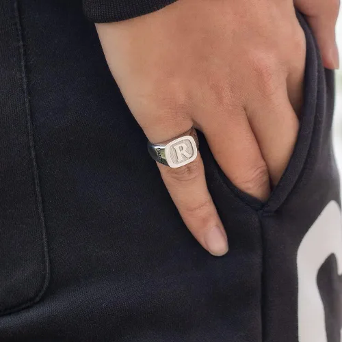 Vista 8 de Anillos de iniciales personalizados para hombres plata de ley 925 anillos de banda de identificación personalizados joyería del día del padre