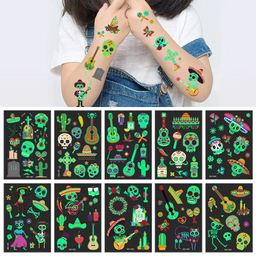 Vista 4 de 10 piezas de 100 tipos de tatuajes temporales luminosos de dibujos animados para niños, esqueletos de azúcar, esqueletos, piedras preciosas, flores