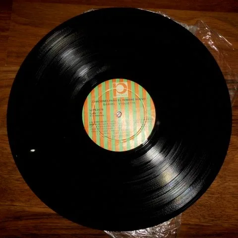 Vista 3 de Canciones para el Hombre Nuevo, Daniel Viglietti. LP Vinyl