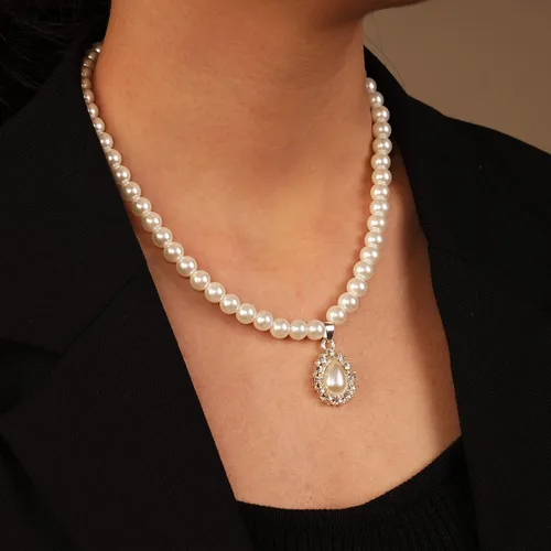Vista 3 de YERTTER Gargantilla de perlas vintage, juego de aretes con dije de gota, gargantilla de perlas, collar de declaración, regalo para ella (E)